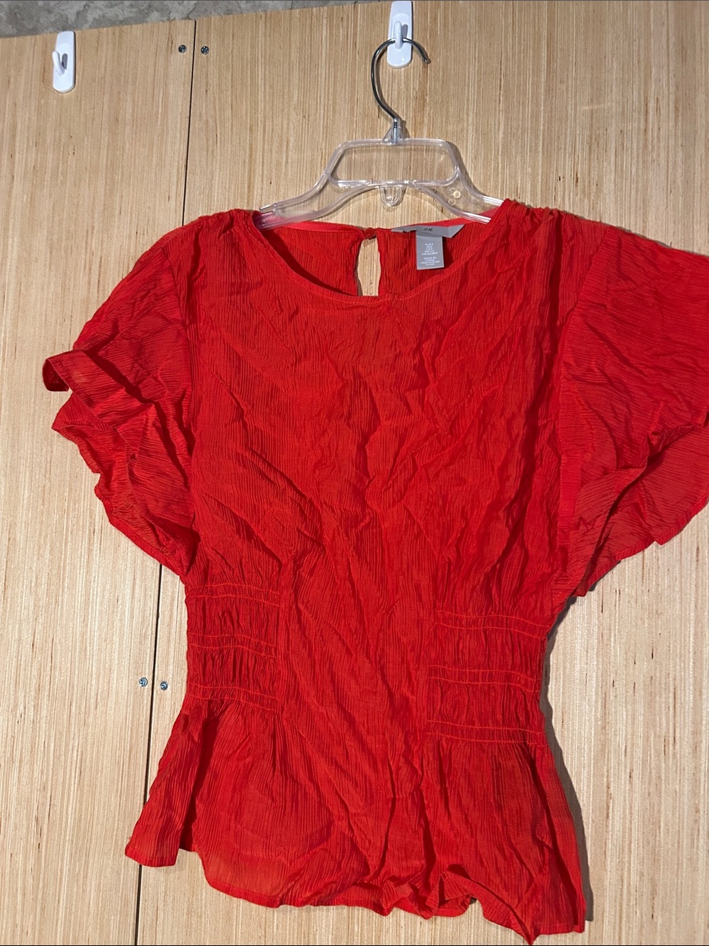 H&M Red Crinkle Keyhole Neck Blouse